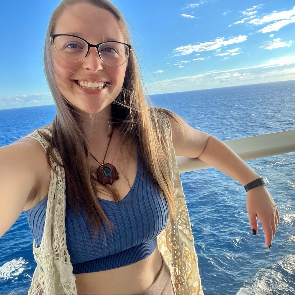 Meet your Posher, RJ